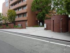 東大阪大学敬愛高等学校