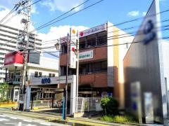 成基学園　エスト