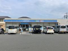ローソン　富士三四軒屋店