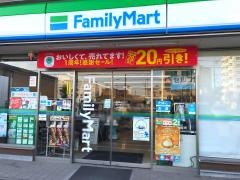 ファミリーマート　春日井鳥居松三丁目店