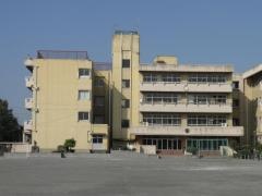 尾島小学校