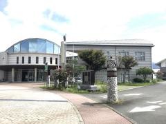 田野町立図書館