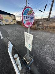 「韮崎市立病院」バス停留所