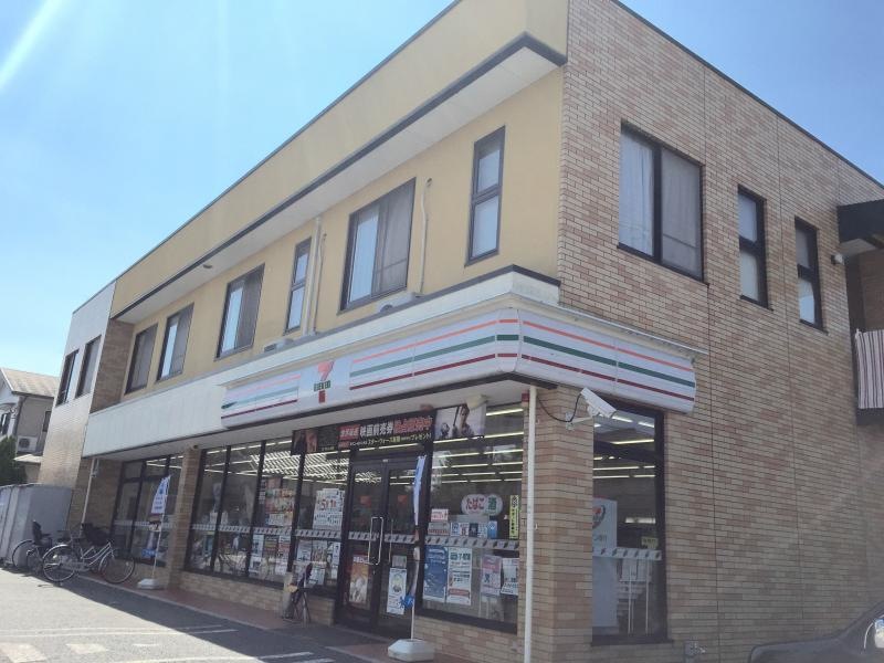 セブンイレブン京都桂久方町店