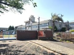 高陵小学校