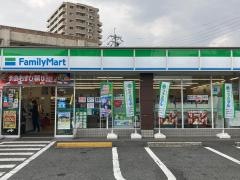 ファミリーマート　菊水通二丁目店