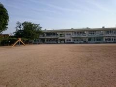 境東小学校