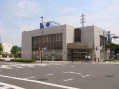 青梅信用金庫河辺支店