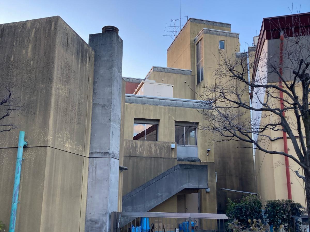 中町小学校の施設外観です。