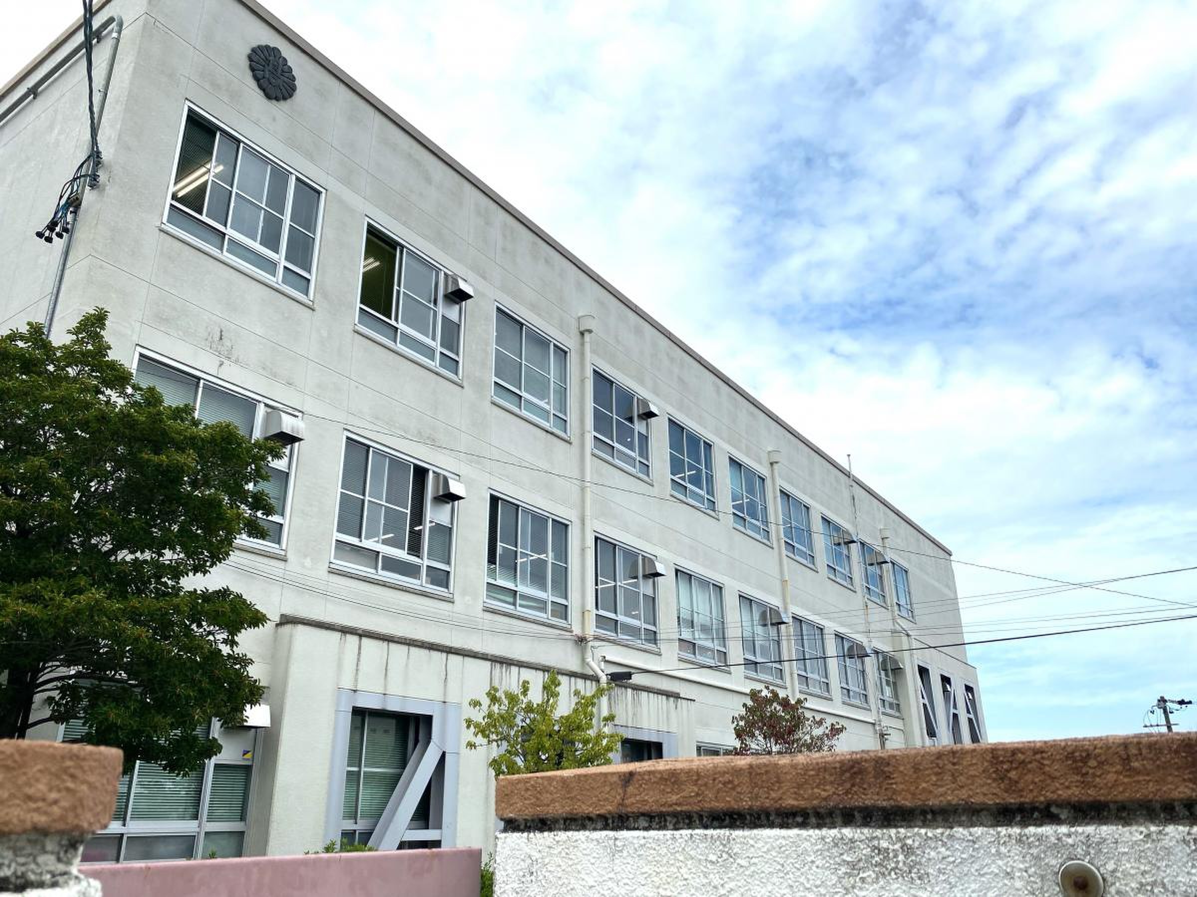 名古屋 市立 菊 里 高等 学校