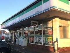 ファミリーマート　岩本宇頭店