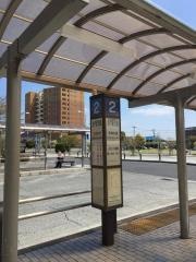 「赤塚駅南口」バス停留所