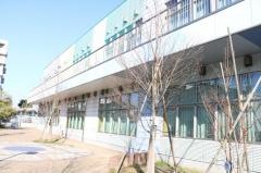 篠崎子ども図書館
