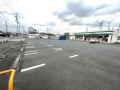 ファミリーマート　豊川上野店
