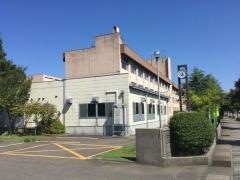 春日小学校