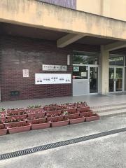 薪小学校