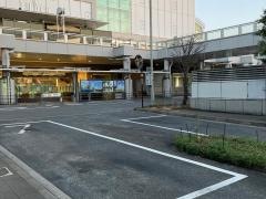 「小田原駅」バス停留所