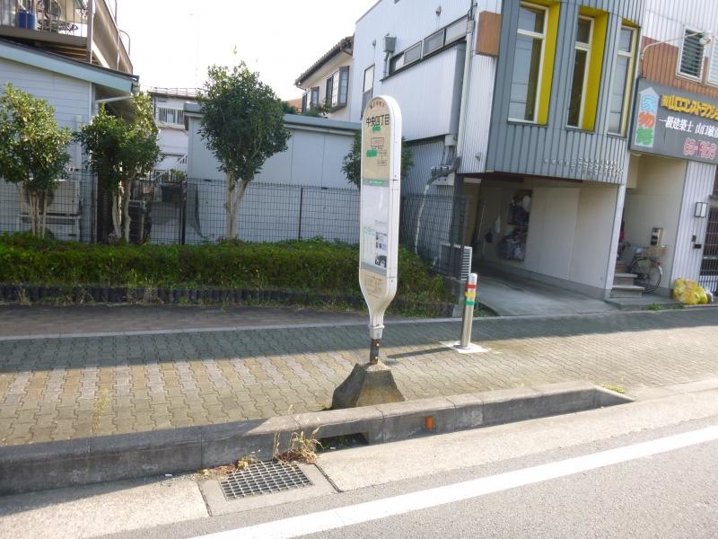 バス停外観