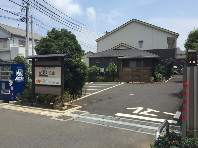 施設外観