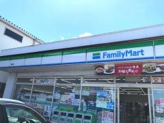 ファミリーマート　藤前店