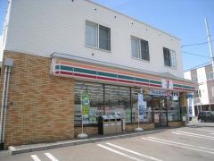セブンイレブン　函館赤川通り店