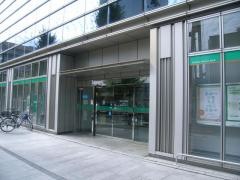 埼玉りそな銀行南越谷支店