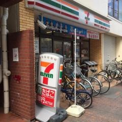 セブンイレブン　南八幡店