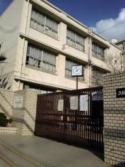 今津小学校