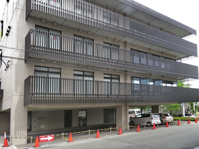 城南ホーム 施設外観