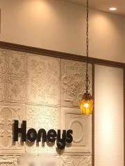ハニーズ　菖蒲店