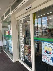 ファミリーマート　中神駅前店