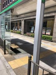 「下谷神社前」バス停留所
