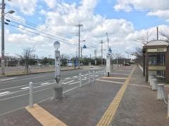 「アリーナ南」バス停留所