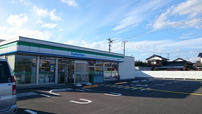 ファミリーマート境港福定町店