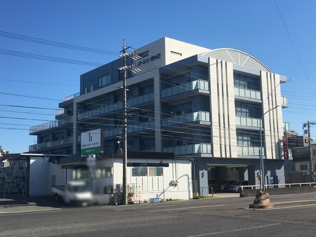 グループホームオーネスト波の花 建物全景