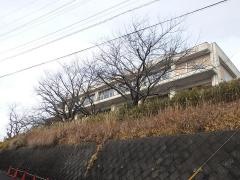 深溝小学校