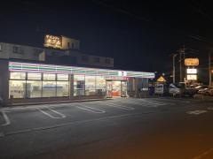 セブンイレブン　牛久南店