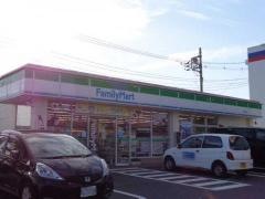 ファミリーマート　浦和芝原店
