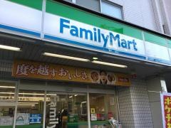 ファミリーマート　曙橋店