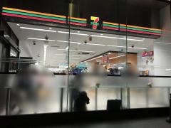 セブンイレブン　港区南青山2丁目店