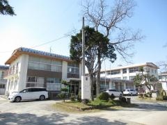 栗田小学校