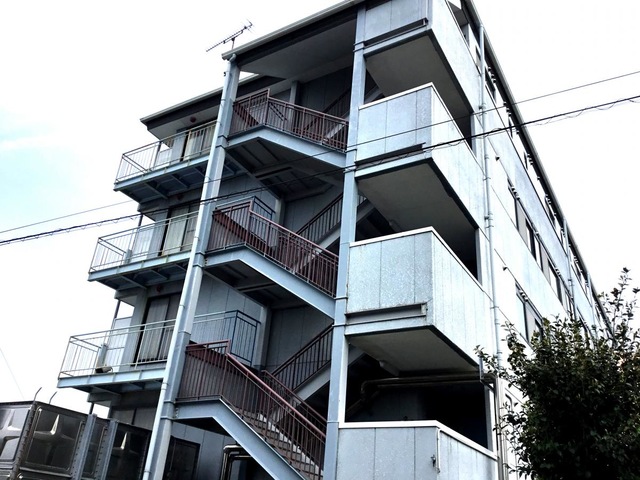 センチュリー万平