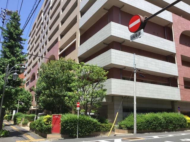 トラストガーデン本郷