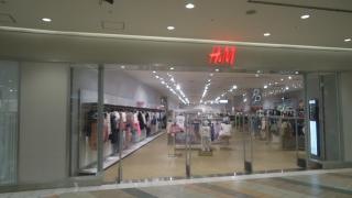 Ｈ＆Ｍ　小田原ダイナシティ店
