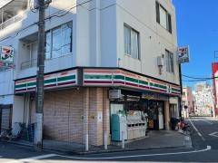 セブンイレブン　栄町店