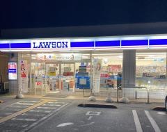 ローソン　高知船岡店