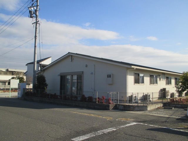 グループホームつばさ吉原 施設外観