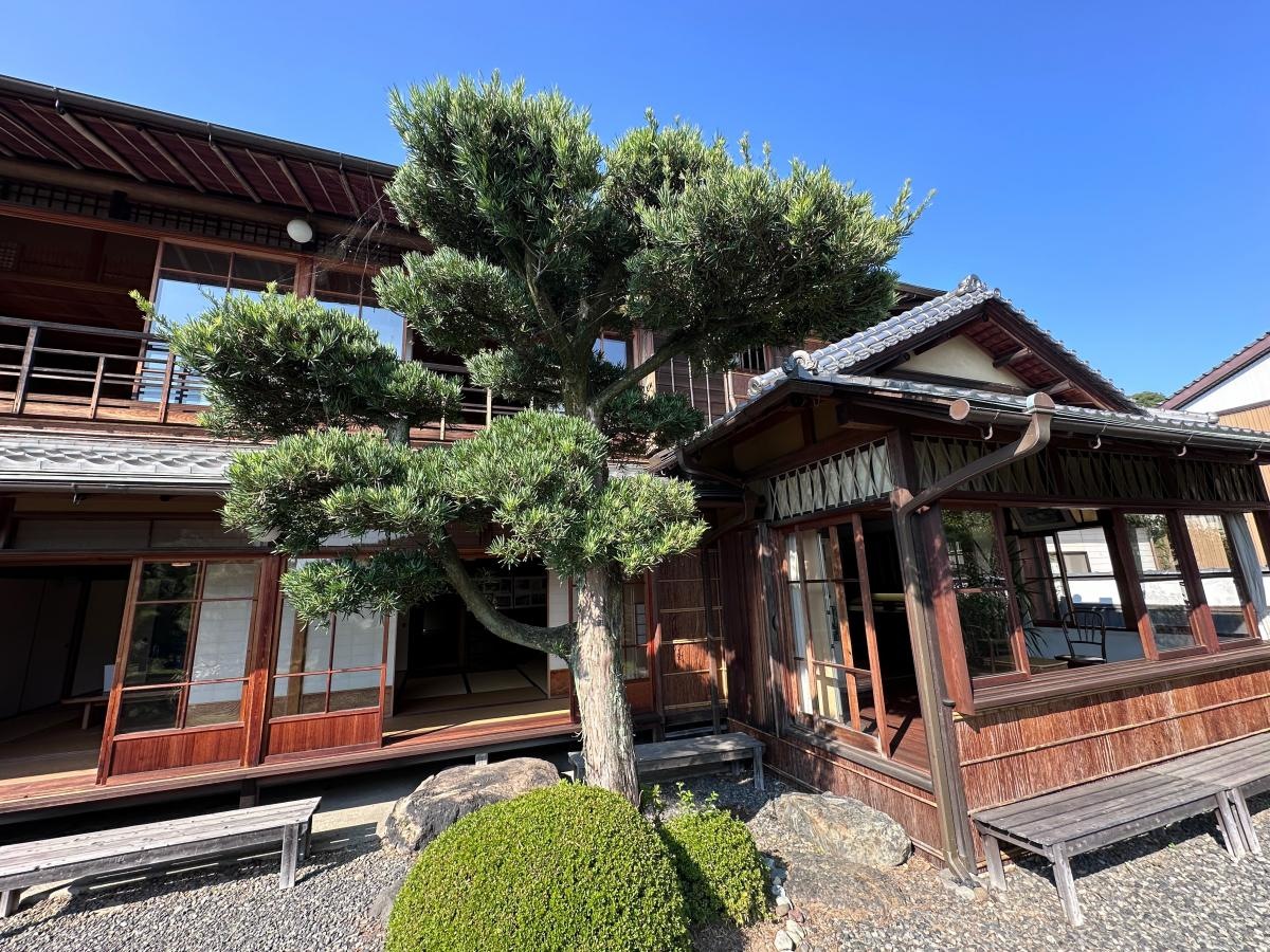 静岡市坐漁荘記念館「興津坐漁荘」