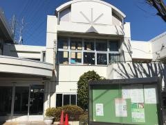 国分寺市立光図書館