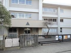 公郷小学校
